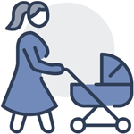 Frau mit Kinderwagen als Symbolbild für einen Betreuungsplatz